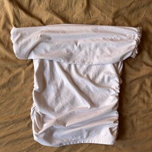 Abercrombie & Fitch White Off-Shoulder Top